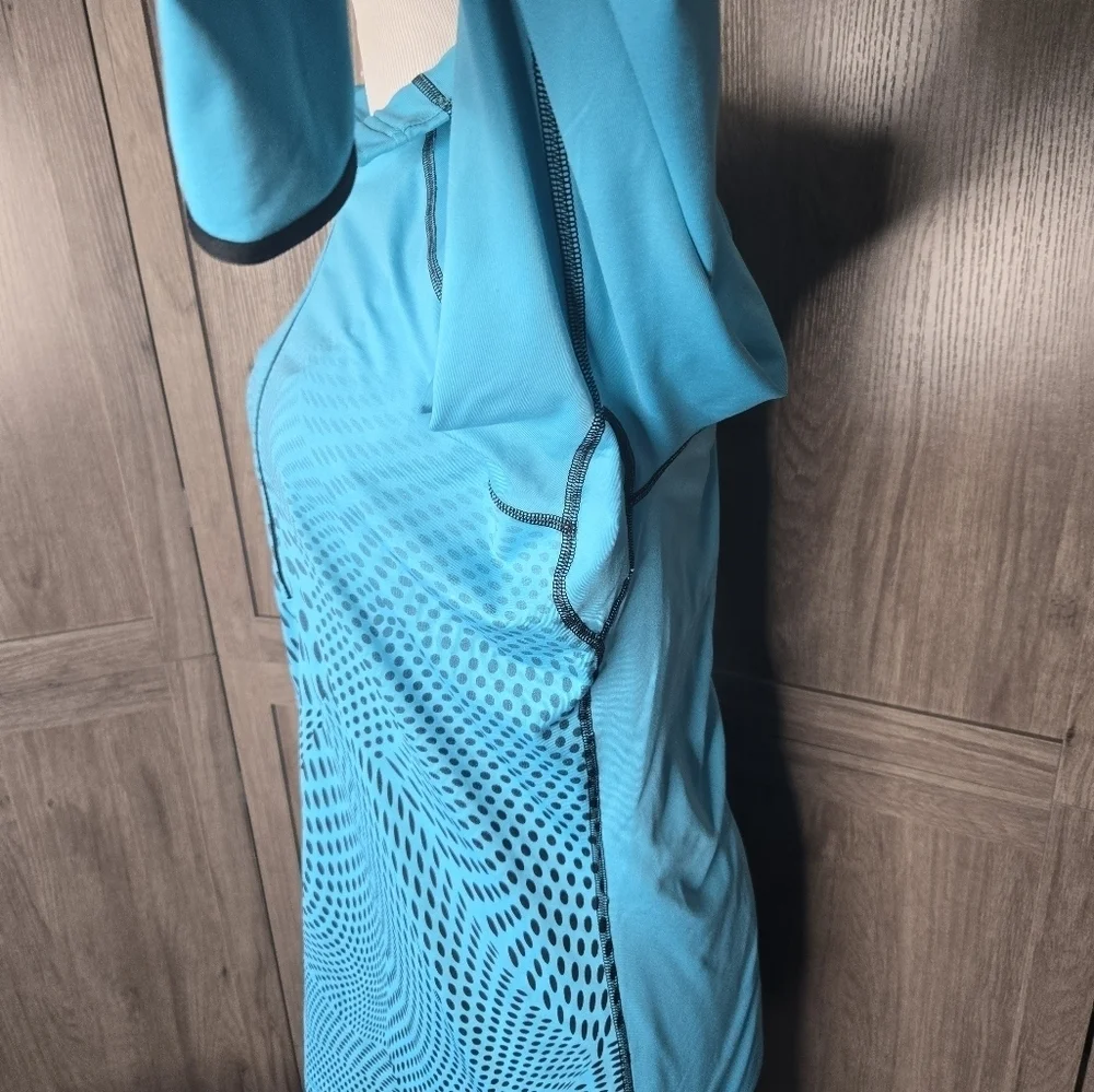 Nike Pro Dri-Fit Activewear Top Long Sleeve 1/2 Zip Dot-Printed Blue